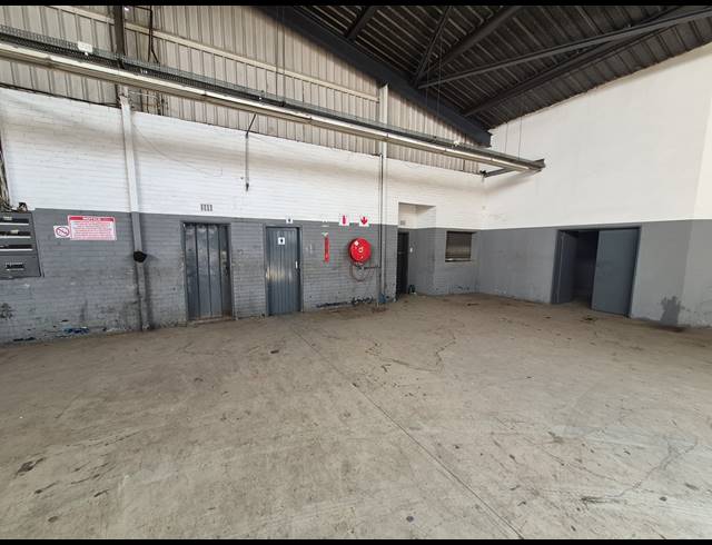 3,000M² WAREHOUSE TO LET IN CITY & SUBURBAN